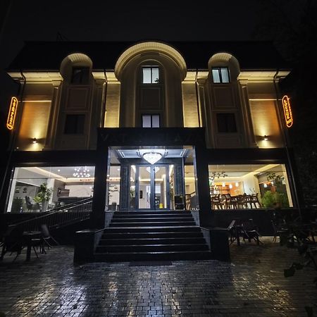 Vatan Plaza Hotel Tasjkent Eksteriør billede